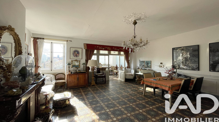 Ma-Cabane - Vente Maison Nesle-Et-Massoult, 223 m²