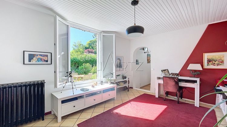 Ma-Cabane - Vente Maison NESLES LA VALLEE, 193 m²