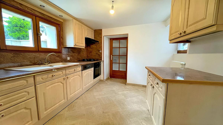 Ma-Cabane - Vente Maison NESLES LA VALLEE, 64 m²