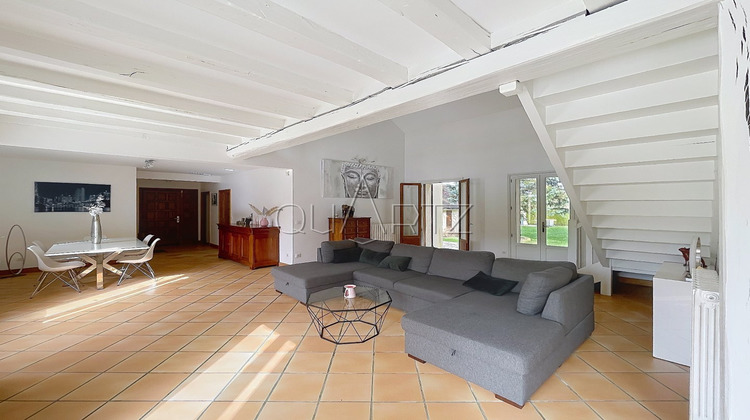 Ma-Cabane - Vente Maison NESLES LA VALLEE, 208 m²