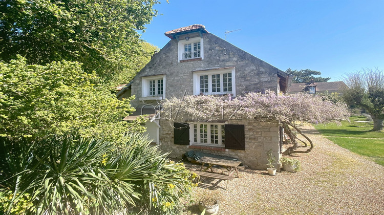 Ma-Cabane - Vente Maison NESLES LA VALLEE, 340 m²