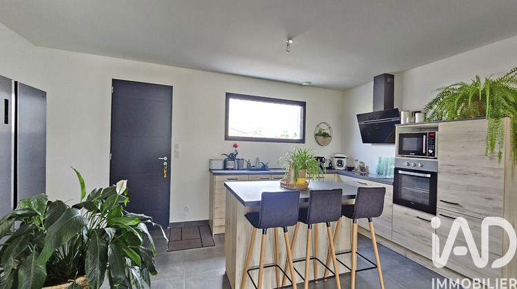 Ma-Cabane - Vente Maison Nesmy, 87 m²
