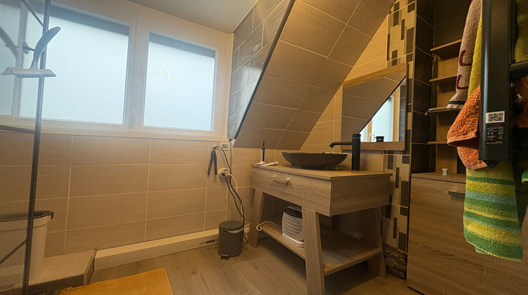 Ma-Cabane - Vente Maison NEUCHATEL-URTIERE, 90 m²