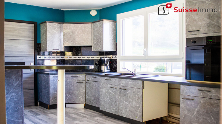 Ma-Cabane - Vente Maison NEUCHATEL-URTIERE, 90 m²