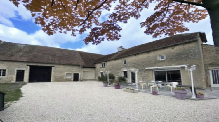 Ma-Cabane - Vente Maison NEUFCHATEAU, 230 m²