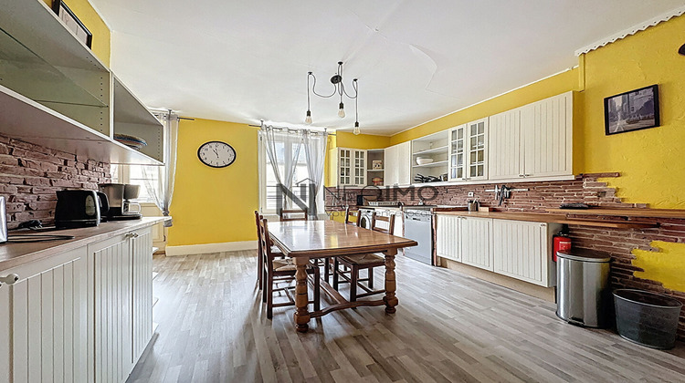 Ma-Cabane - Vente Maison NEUFCHATEAU, 255 m²