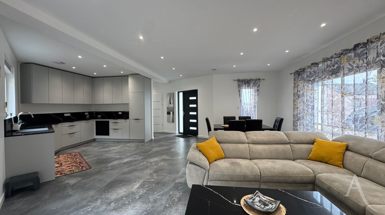 Ma-Cabane - Vente Maison NEUFCHEF, 140 m²