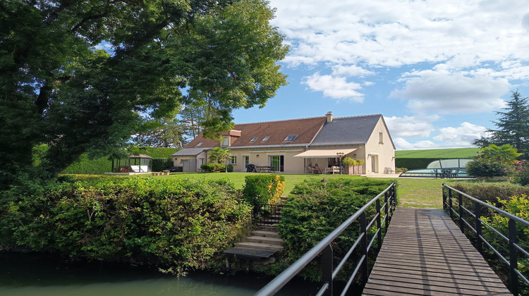 Ma-Cabane - Vente Maison Neuillé-le-Lierre, 210 m²