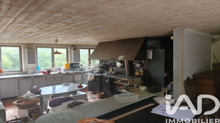 Ma-Cabane - Vente Maison Neuillé-le-Lierre, 495 m²