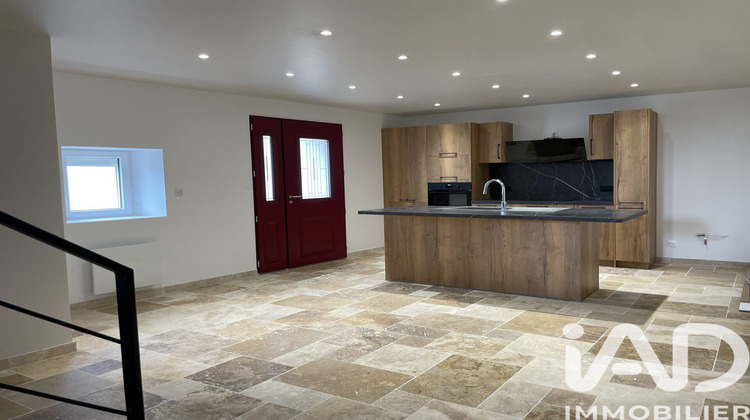 Ma-Cabane - Vente Maison Neuillé-Pont-Pierre, 122 m²