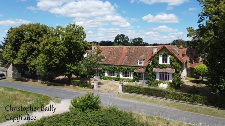 Ma-Cabane - Vente Maison NEUILLY LE REAL, 251 m²