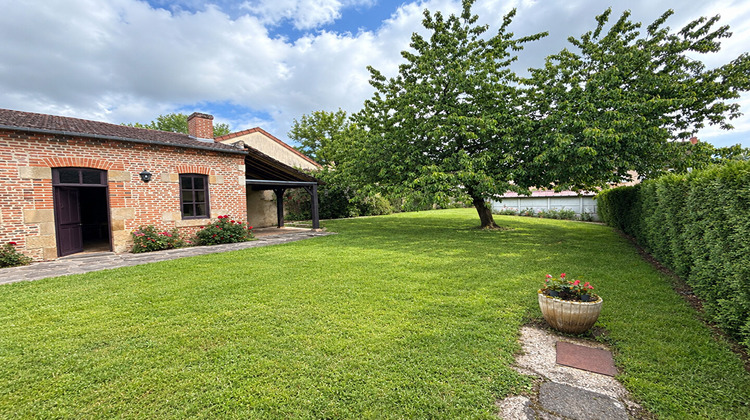 Ma-Cabane - Vente Maison NEUILLY-LE-REAL, 145 m²