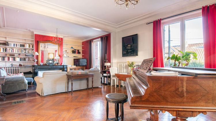 Ma-Cabane - Vente Maison NEUILLY-PLAISANCE, 200 m²