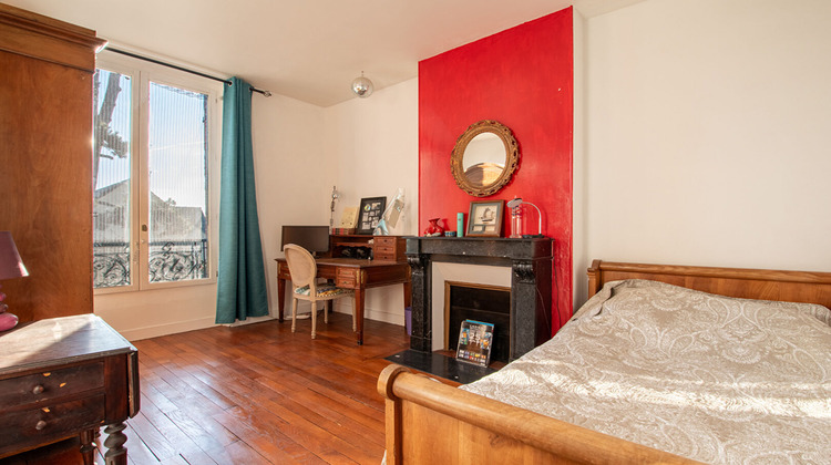 Ma-Cabane - Vente Maison NEUILLY-PLAISANCE, 200 m²