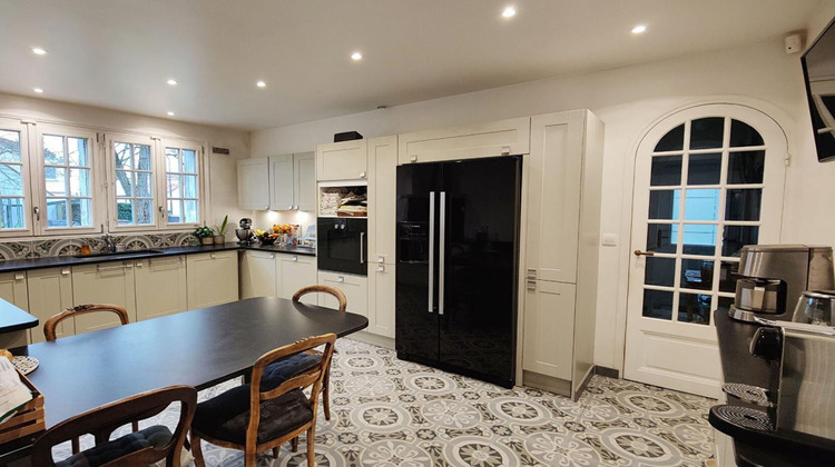 Ma-Cabane - Vente Maison NEUILLY PLAISANCE, 185 m²