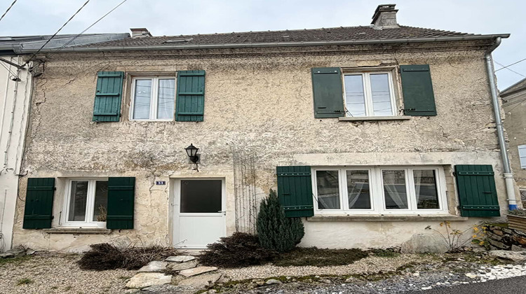 Ma-Cabane - Vente Maison NEUILLY-SAINT-FRONT, 89 m²