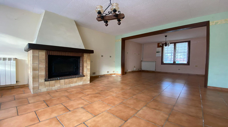 Ma-Cabane - Vente Maison NEUILLY-SAINT-FRONT, 121 m²