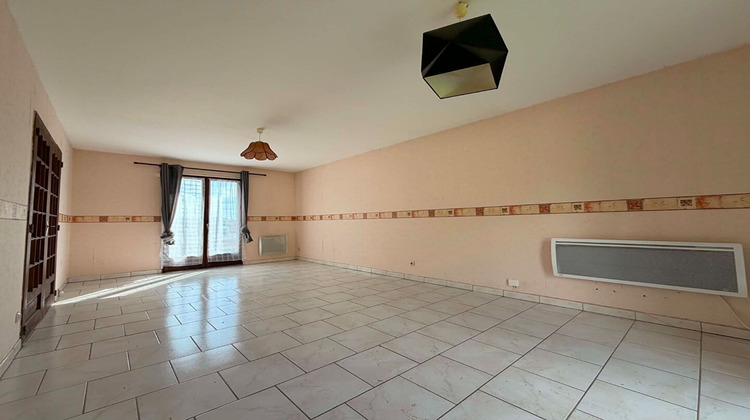 Ma-Cabane - Vente Maison NEUILLY-SAINT-FRONT, 65 m²