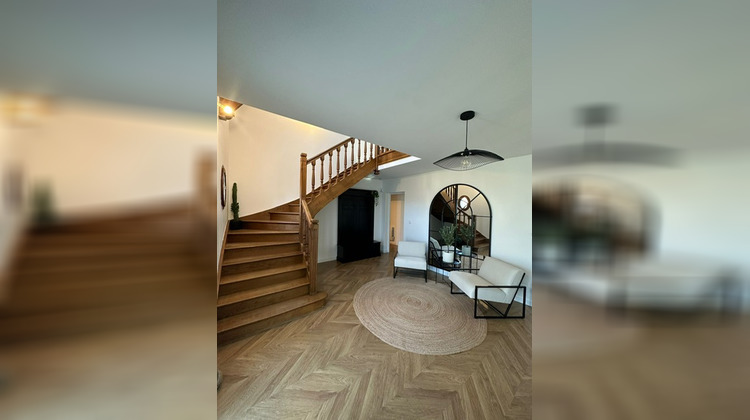 Ma-Cabane - Vente Maison Neuilly-sous-Clermont, 290 m²