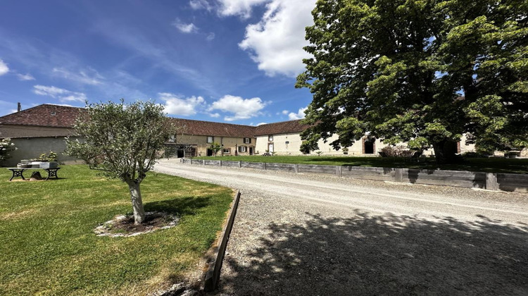 Ma-Cabane - Vente Maison NEUILLY SUR EURE, 235 m²