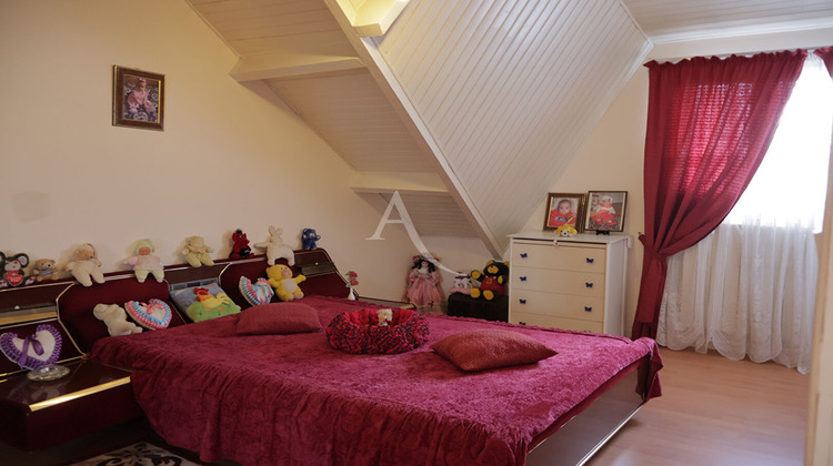 Ma-Cabane - Vente Maison NEUILLY-SUR-MARNE, 120 m²
