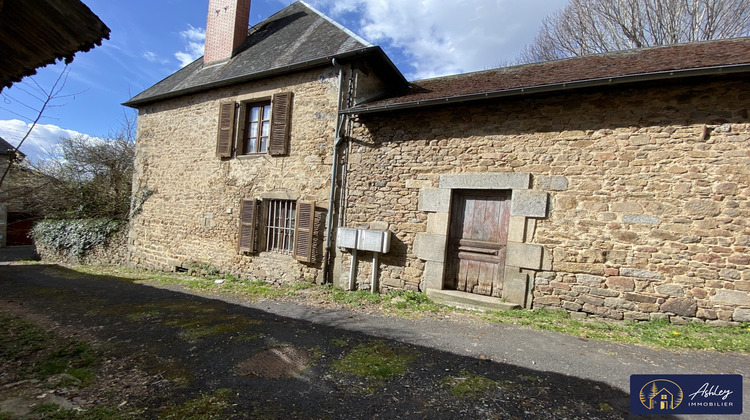 Ma-Cabane - Vente Maison Neuvic, 270 m²