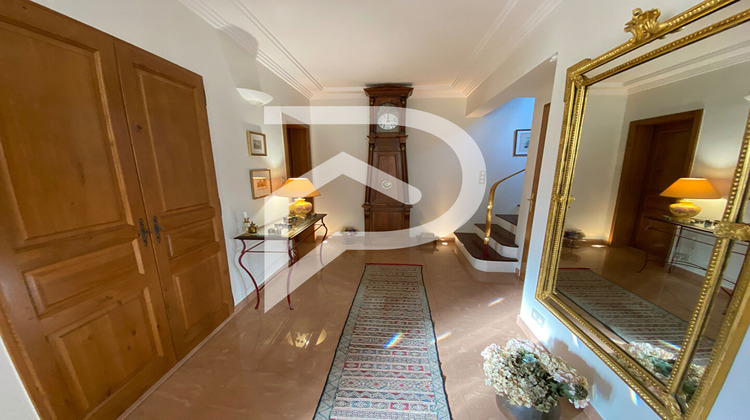 Ma-Cabane - Vente Maison NEUVIC, 282 m²