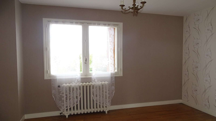 Ma-Cabane - Vente Maison NEUVIC, 100 m²