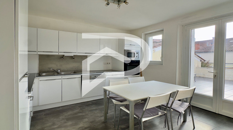 Ma-Cabane - Vente Maison NEUVIC, 137 m²