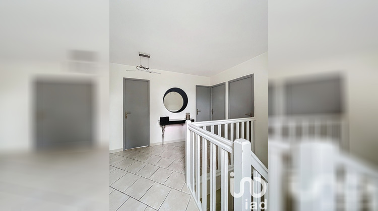 Ma-Cabane - Vente Maison Neuville-Bosc, 145 m²