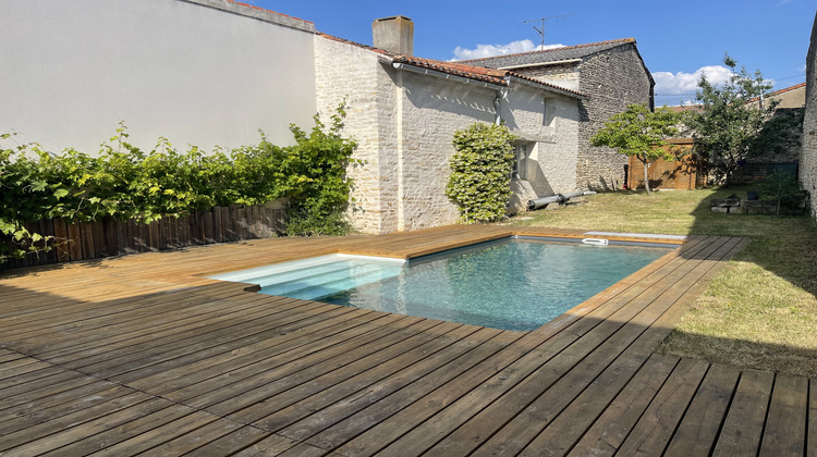 Ma-Cabane - Vente Maison Neuville-de-Poitou, 192 m²