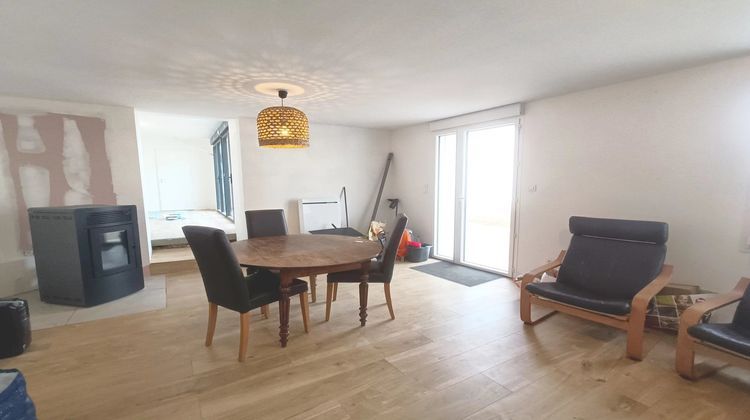 Ma-Cabane - Vente Maison Neuville-de-Poitou, 382 m²