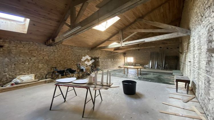 Ma-Cabane - Vente Maison Neuville-de-Poitou, 300 m²