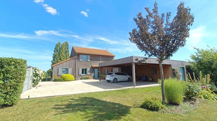 Ma-Cabane - Vente Maison Neuville-de-Poitou, 200 m²