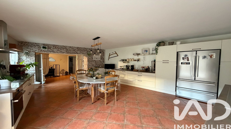 Ma-Cabane - Vente Maison Neuville-de-Poitou, 202 m²
