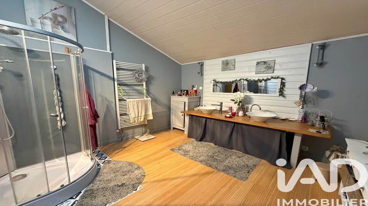 Ma-Cabane - Vente Maison Neuville-de-Poitou, 202 m²