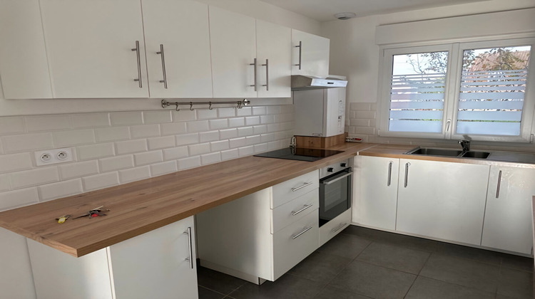 Ma-Cabane - Vente Maison NEUVILLE-EN-FERRAIN, 93 m²