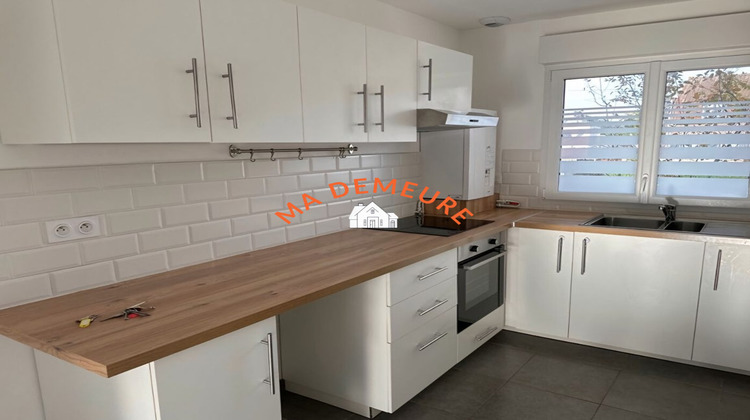 Ma-Cabane - Vente Maison Neuville-en-Ferrain, 93 m²