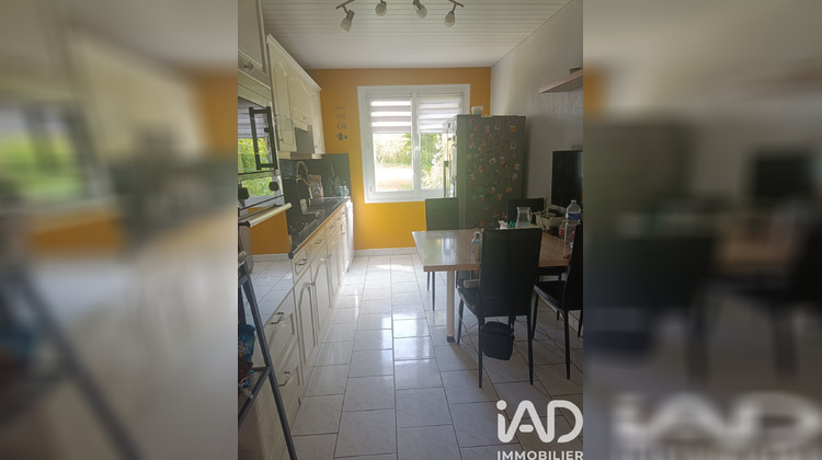 Ma-Cabane - Vente Maison Neuville-Ferrières, 100 m²
