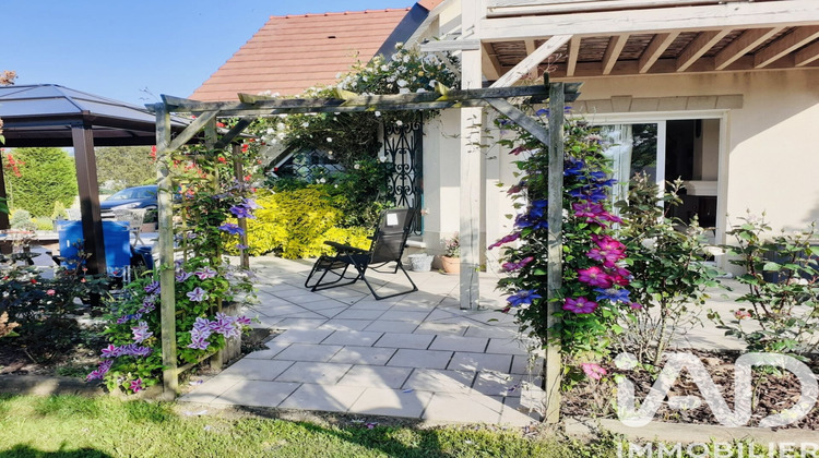 Ma-Cabane - Vente Maison Neuville-Ferrières, 180 m²