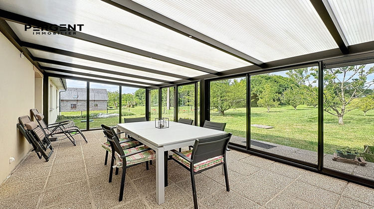 Ma-Cabane - Vente Maison Neuville-lez-Beaulieu, 194 m²