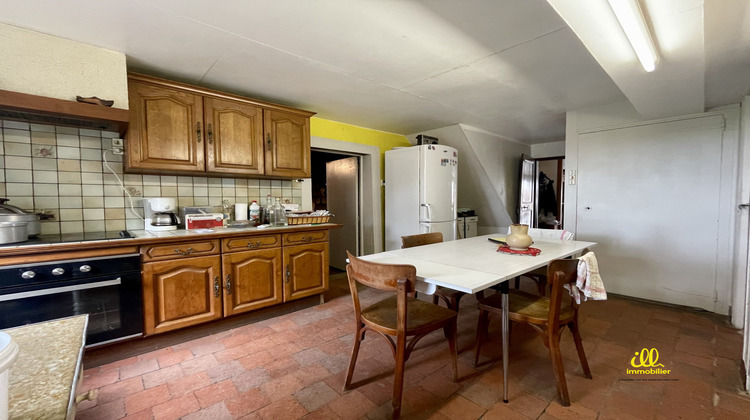 Ma-Cabane - Vente Maison Neuville-lez-Beaulieu, 146 m²