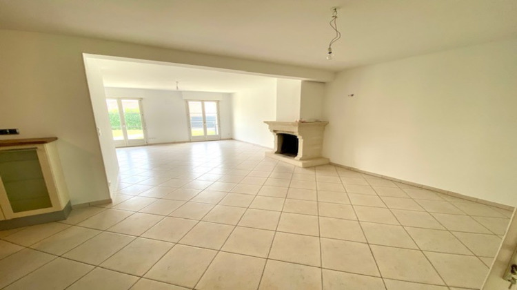 Ma-Cabane - Vente Maison Neuville-Saint-Amand, 192 m²