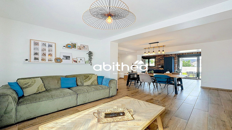 Ma-Cabane - Vente Maison Neuville-Saint-Rémy, 95 m²