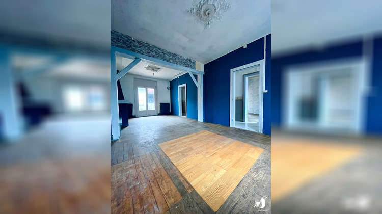 Ma-Cabane - Vente Maison Neuville-Saint-Rémy, 130 m²