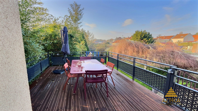 Ma-Cabane - Vente Maison Neuville-Saint-Rémy, 125 m²