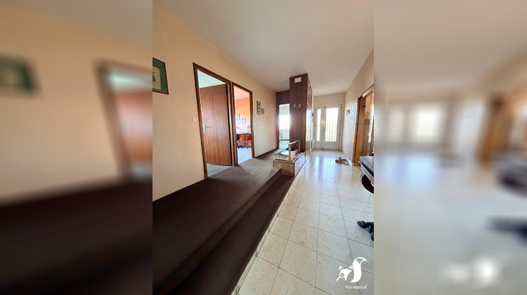 Ma-Cabane - Vente Maison Neuville-Saint-Rémy, 117 m²