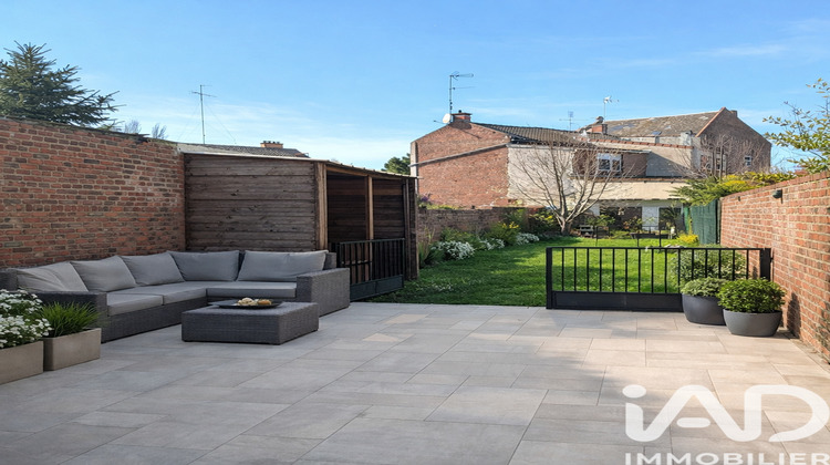 Ma-Cabane - Vente Maison Neuville-Saint-Rémy, 115 m²