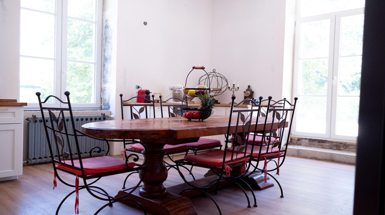 Ma-Cabane - Vente Maison Neuville-sur-Ain, 360 m²