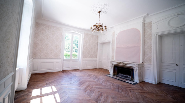 Ma-Cabane - Vente Maison Neuville-sur-Ain, 360 m²